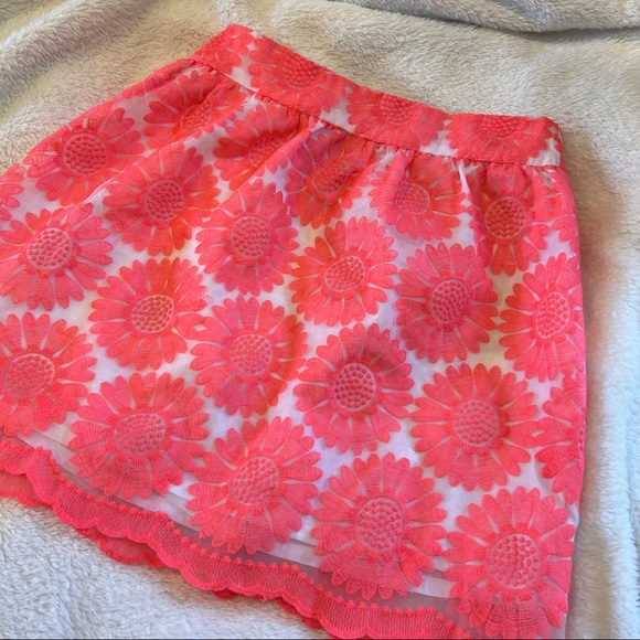 Boutique Dresses & Skirts - Pink Flower Mini Skirt Size Small 🌸
